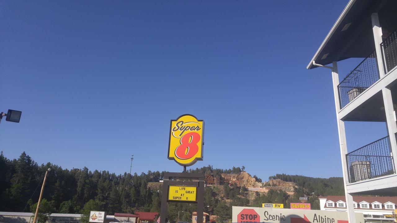 Super 8 By Wyndham Keystone/Mt. Rushmore Exteriör bild